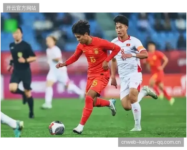 国足四场A级赛难得：从“逆袭”到“突围”，中国足球再次书写传奇